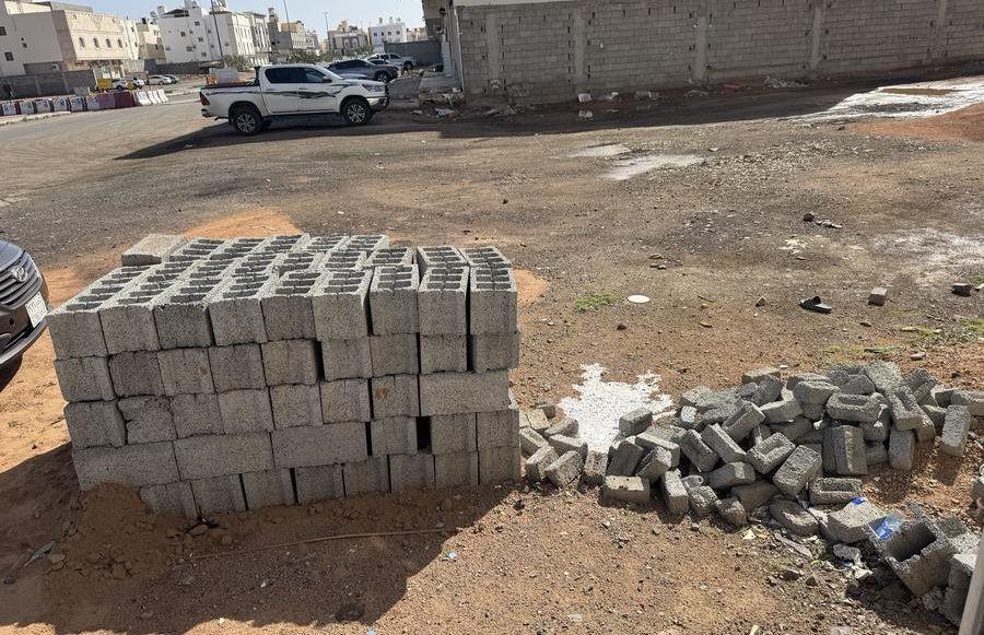 طوب وباب وشباك