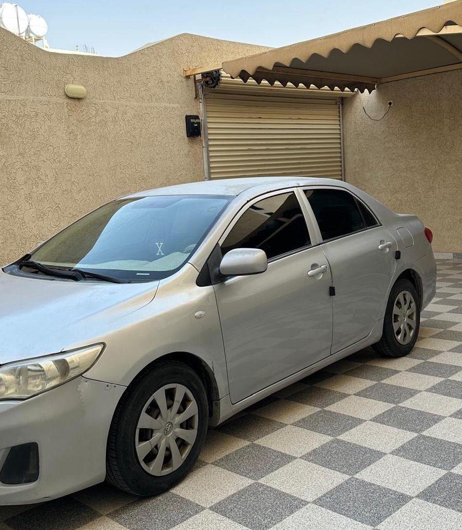 كورلا 2013نضيف جدا