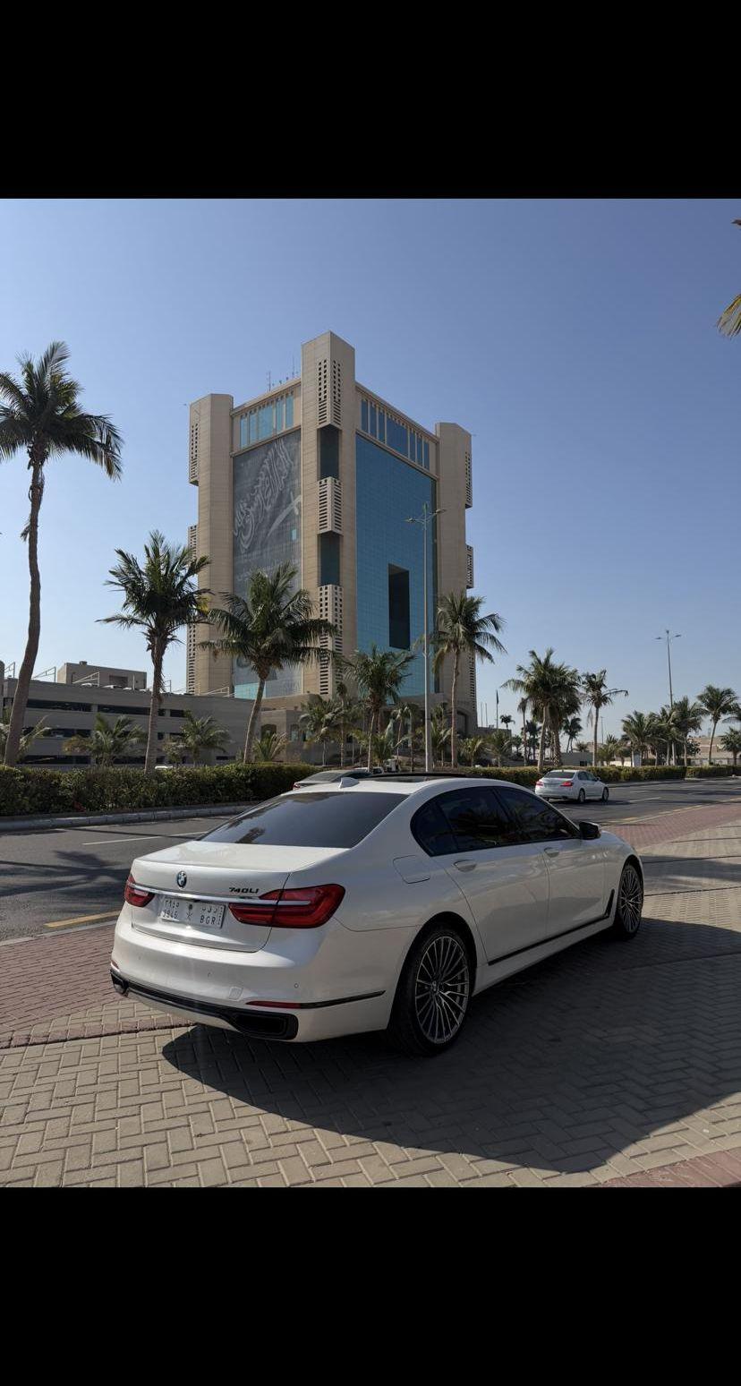 بي ام 730