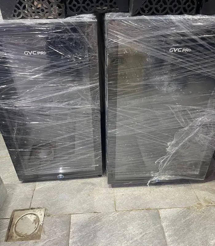 معدات مطعم وكوفي