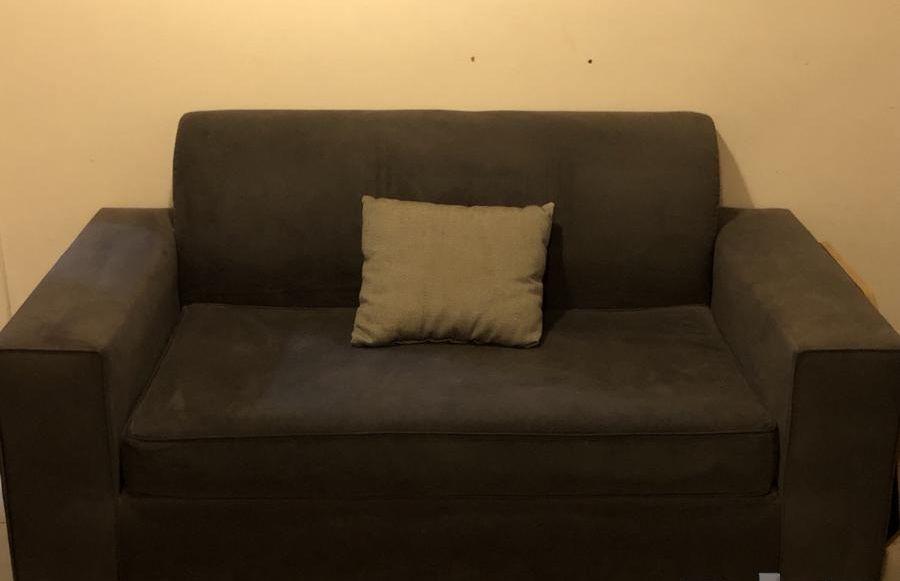 كنب رصاصي للبيع