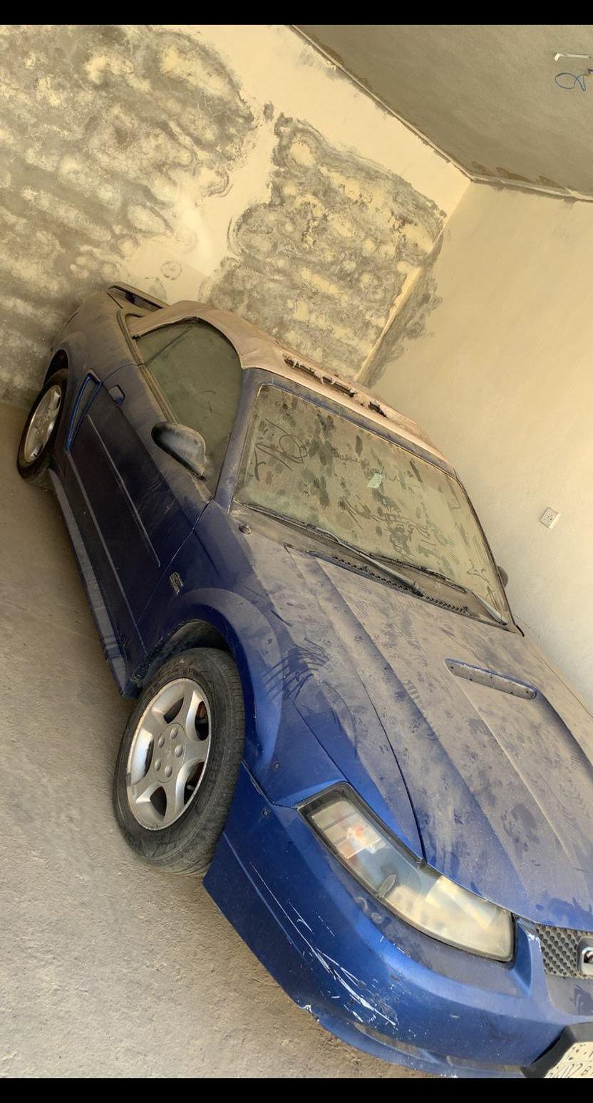 فورد موستنج 2001