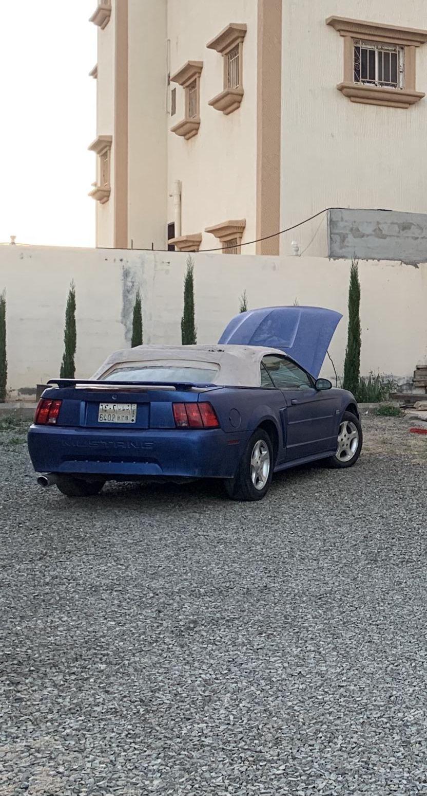 فورد موستنج 2001