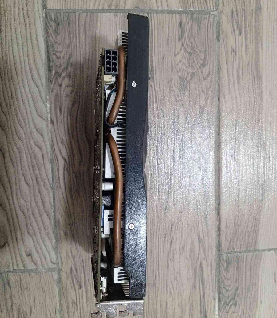 كرتين شاشه للبيع