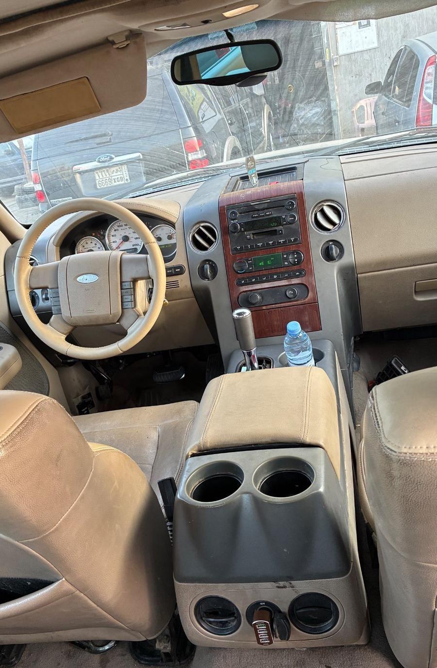 فورد F150 لاريت