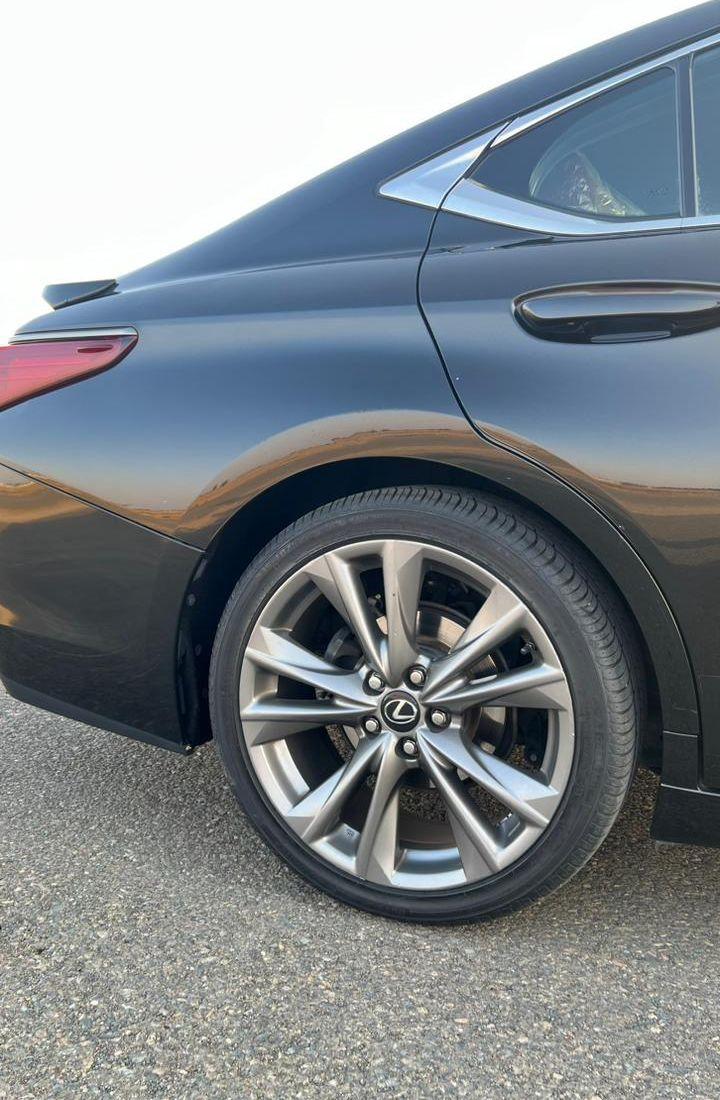 لكزس ES350 F