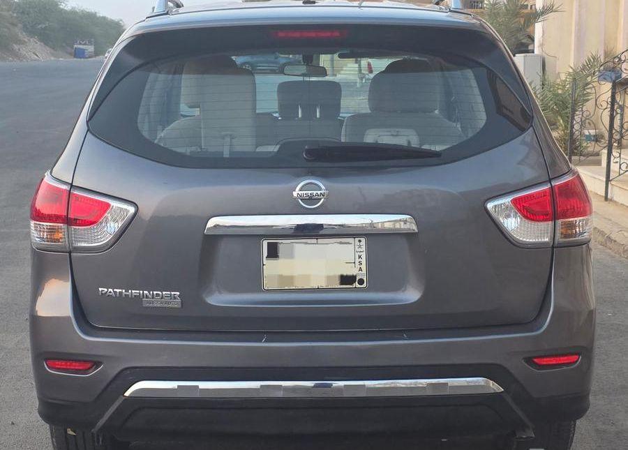 باثفايندر بحالة ممتازة