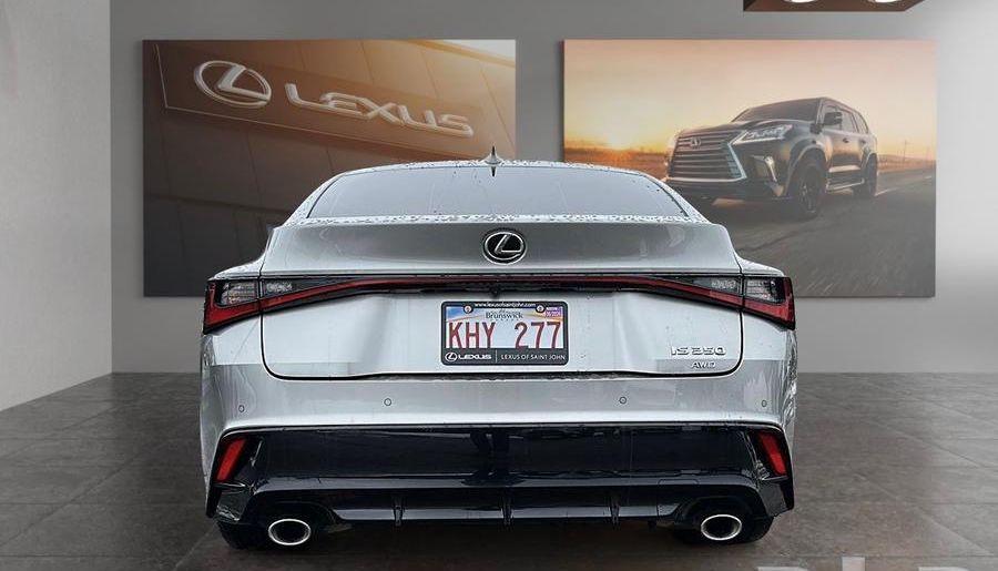 LEXUS IS350 V6