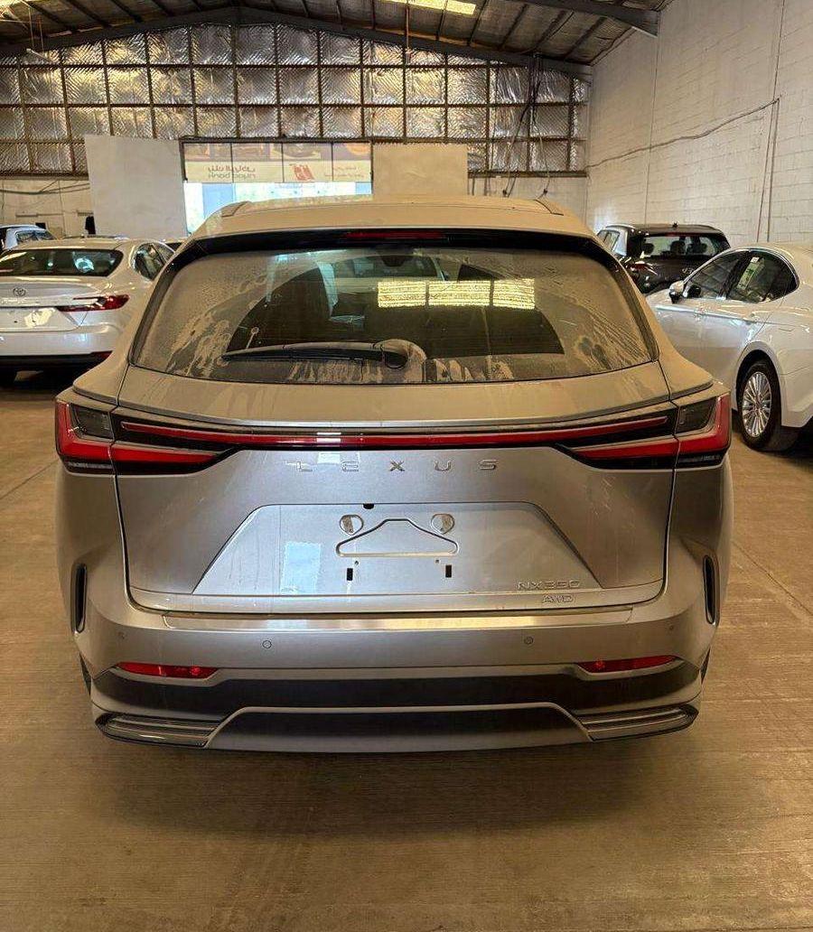 لكزس NX350 ستاندر