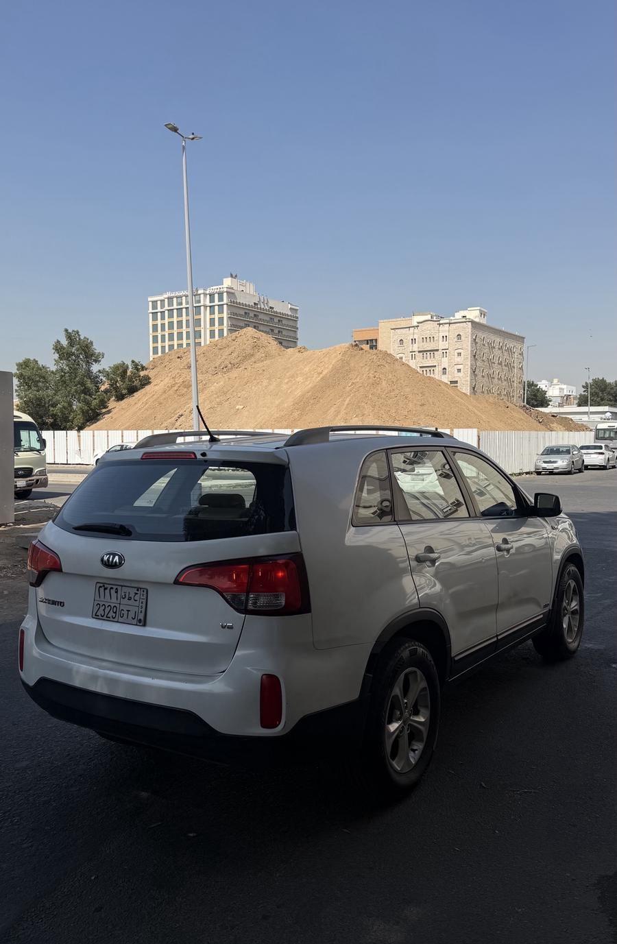 سورنتو 2015 بدي