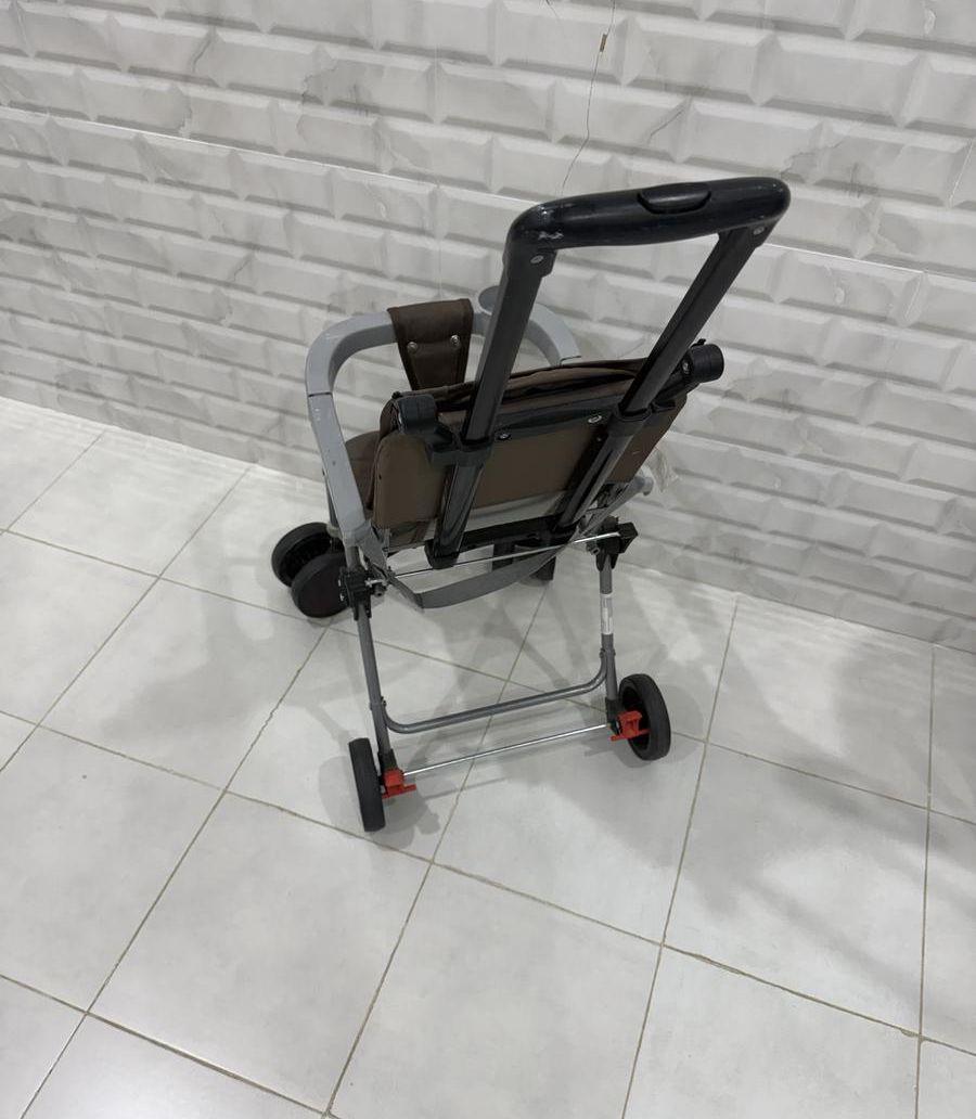 عربيات أطفال للبيع
