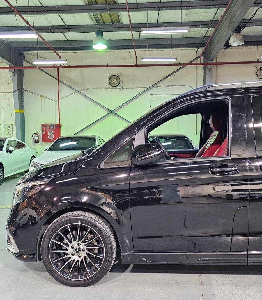 مرسيدس V250
