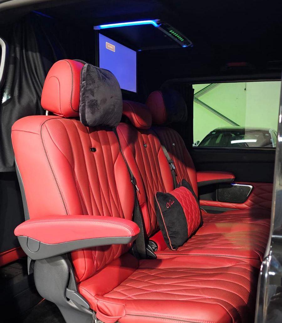 مرسيدس V250