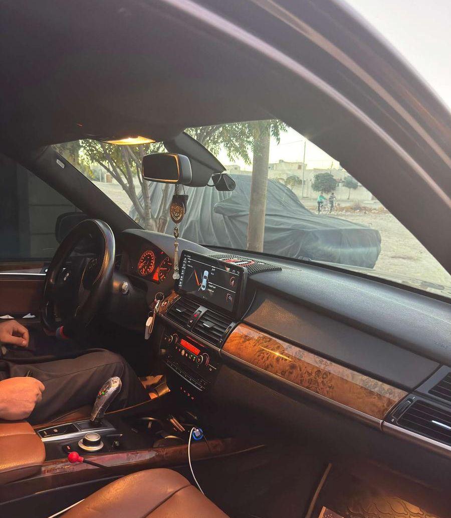 بي ام X5