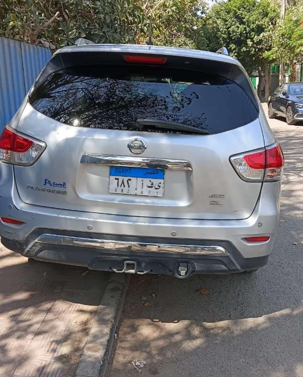 2015 نيسان باثفايندر