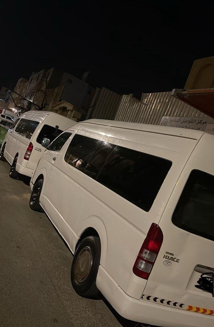 باصات للإجار الشهري