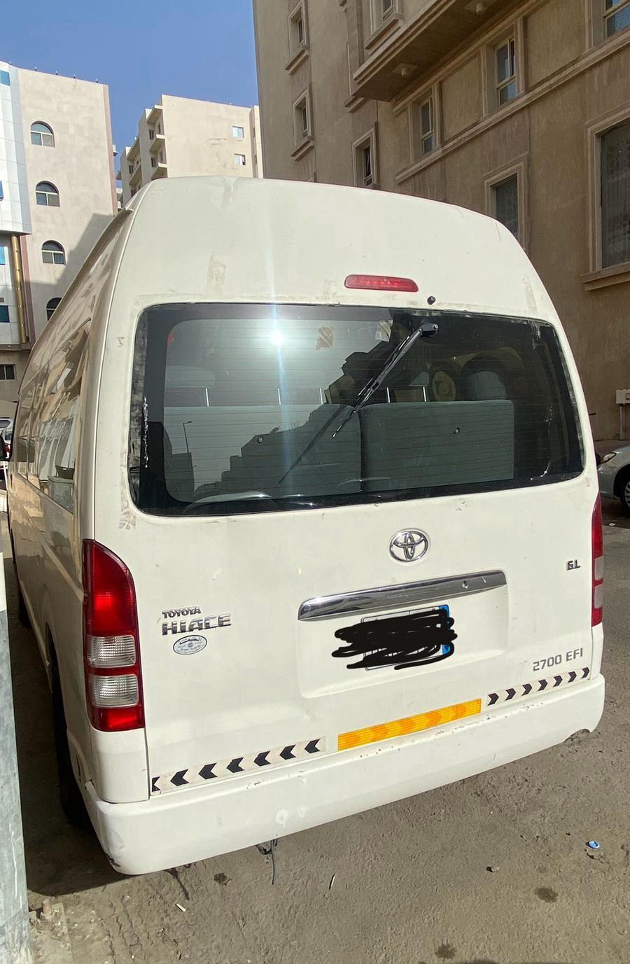 باصات للإجار الشهري
