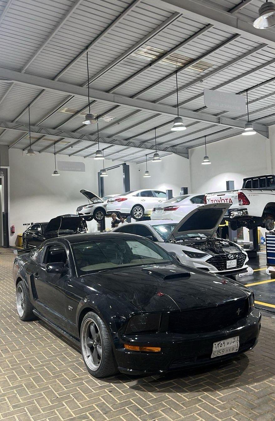 موستنج v8 عادي