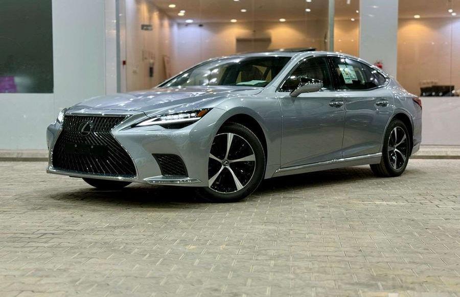لكزس LS 350