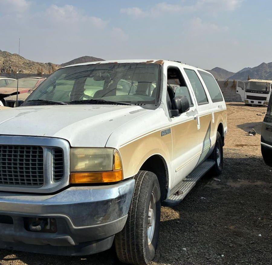 Ford Excursion model