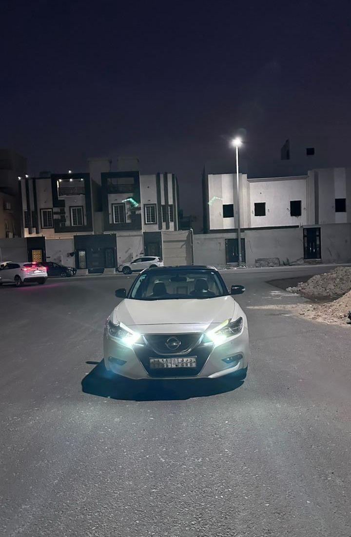 مكسيما SV