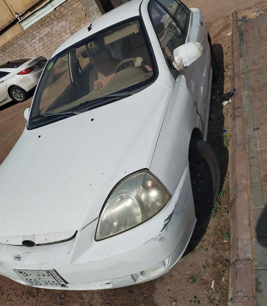 كيا ريو 2004