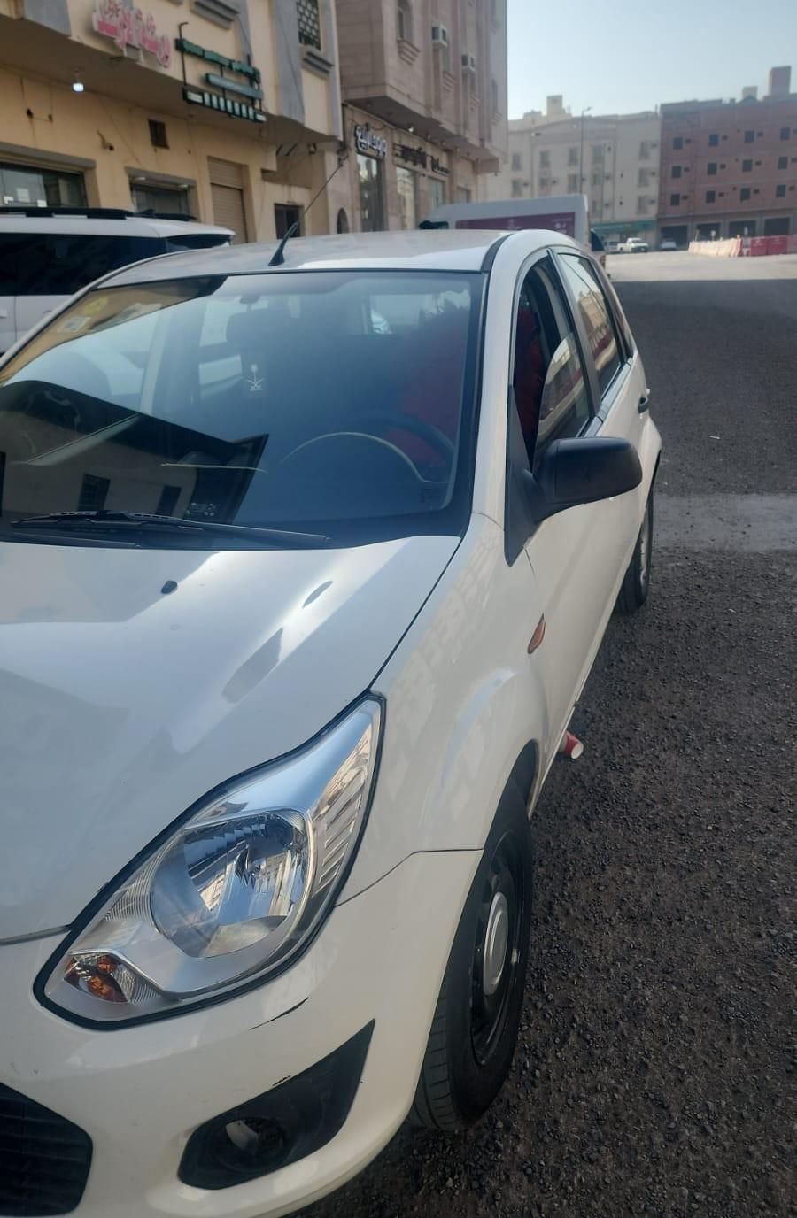 فورد فيجو 2015