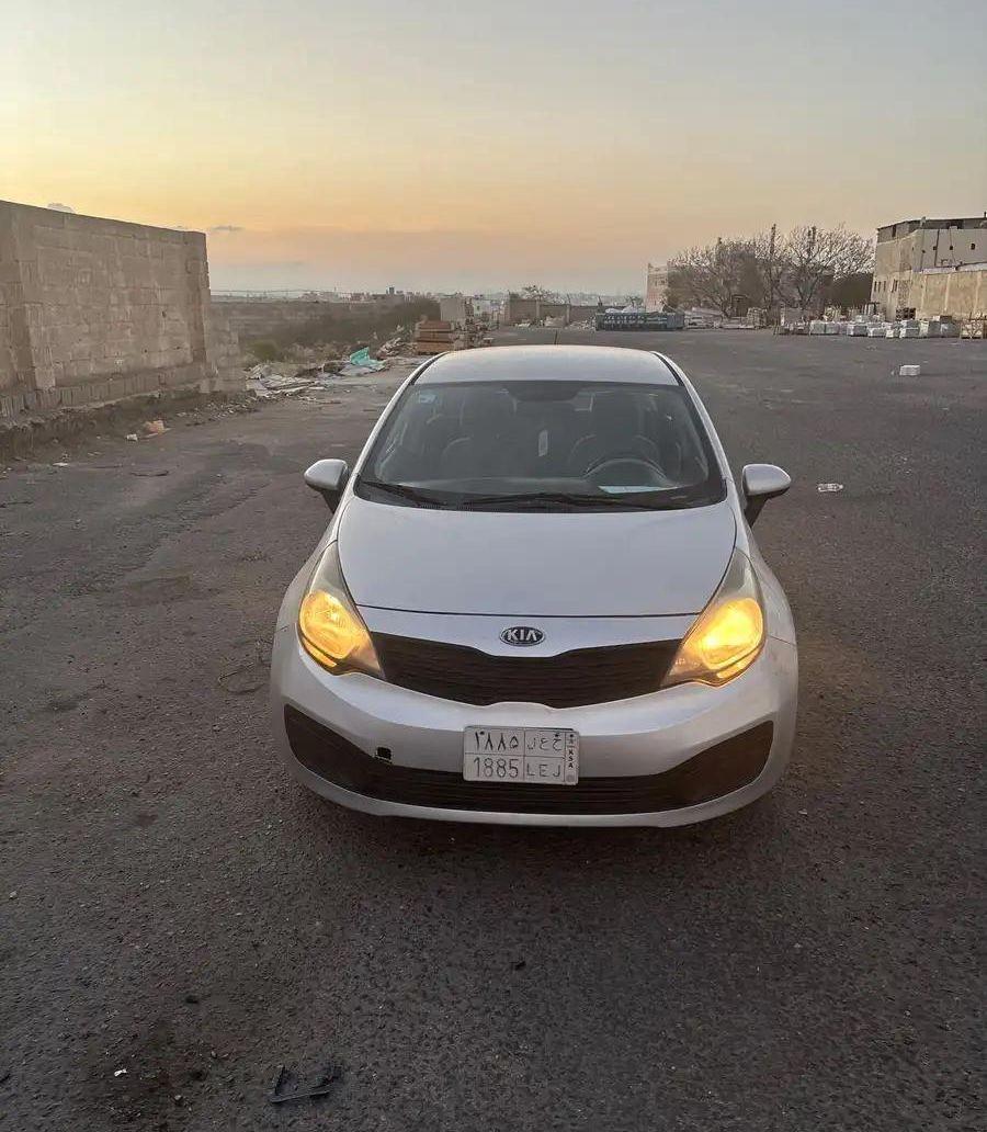 كيا ريو 2015