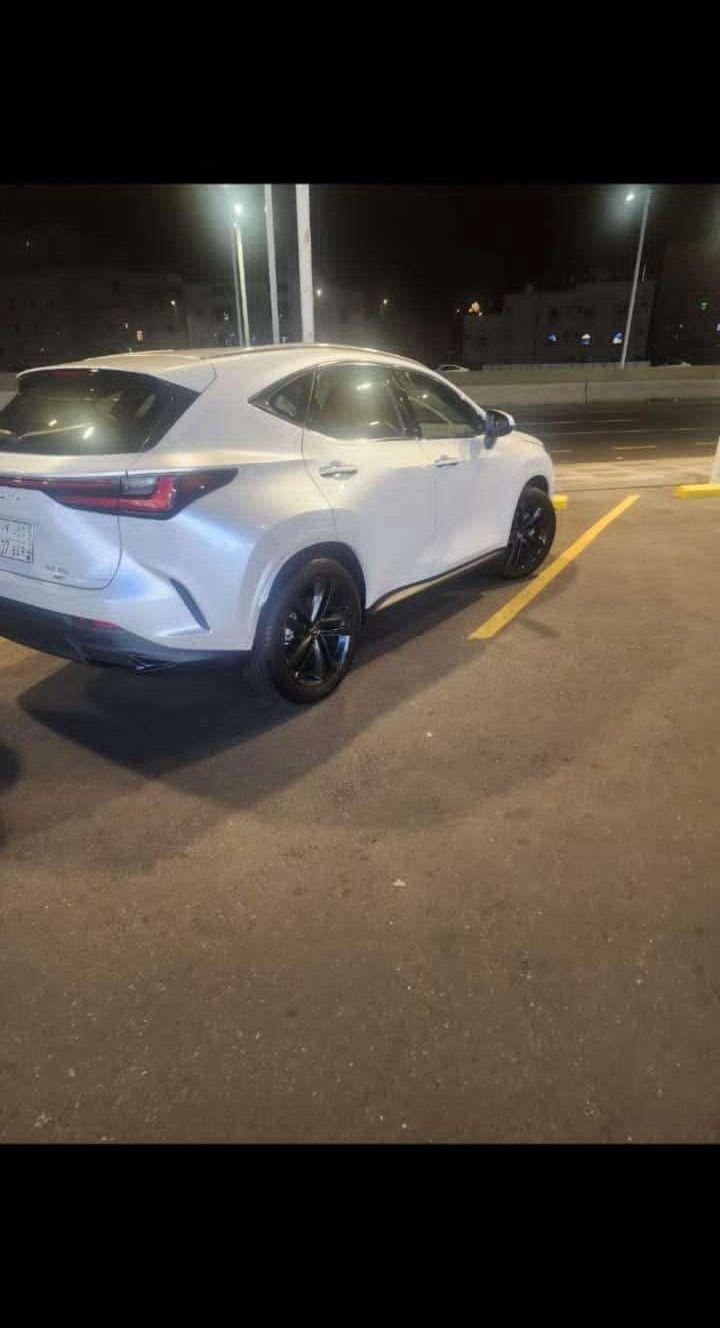 لكزس NX بريمي