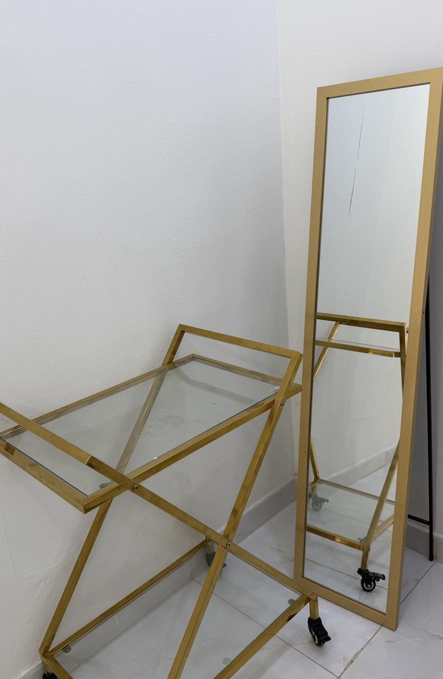 مساند وفرشه. وعربيه