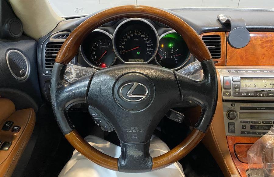 لكزس SC430 2005
