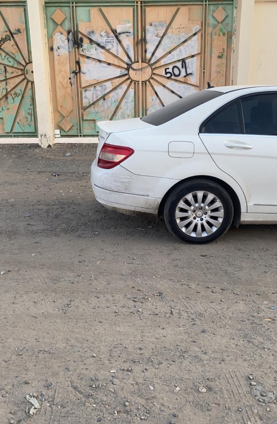 مرسيدس c180