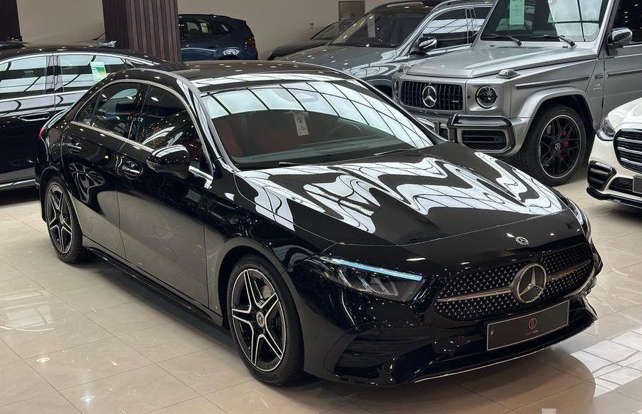Mercedes A200 2025