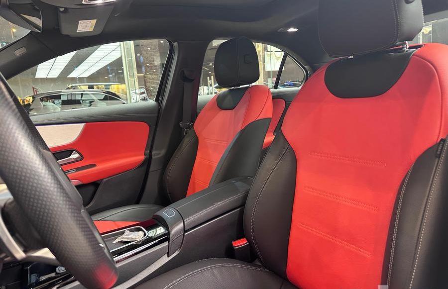 Mercedes A200 2025