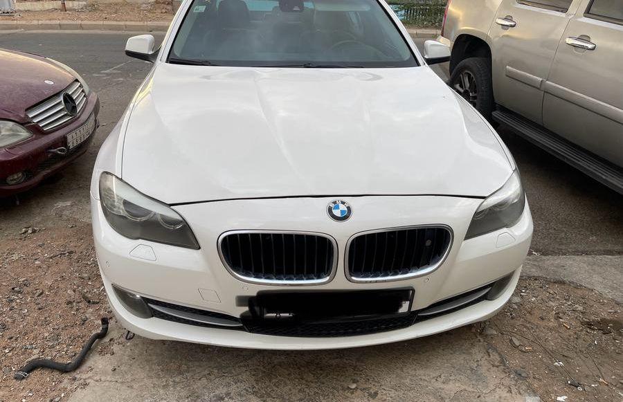 Bmw 2011. 523.