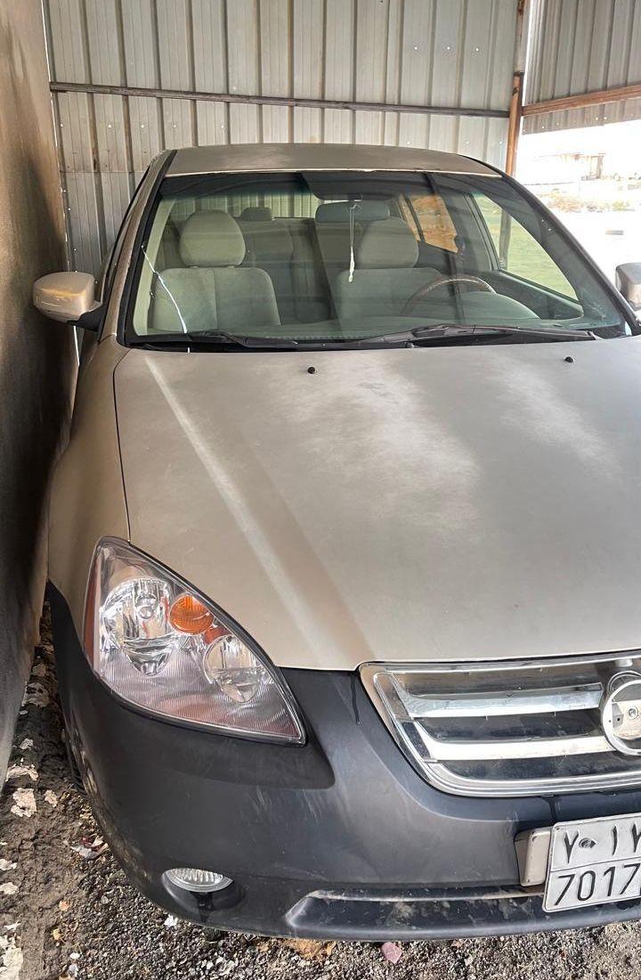 نيسان التيما 2005