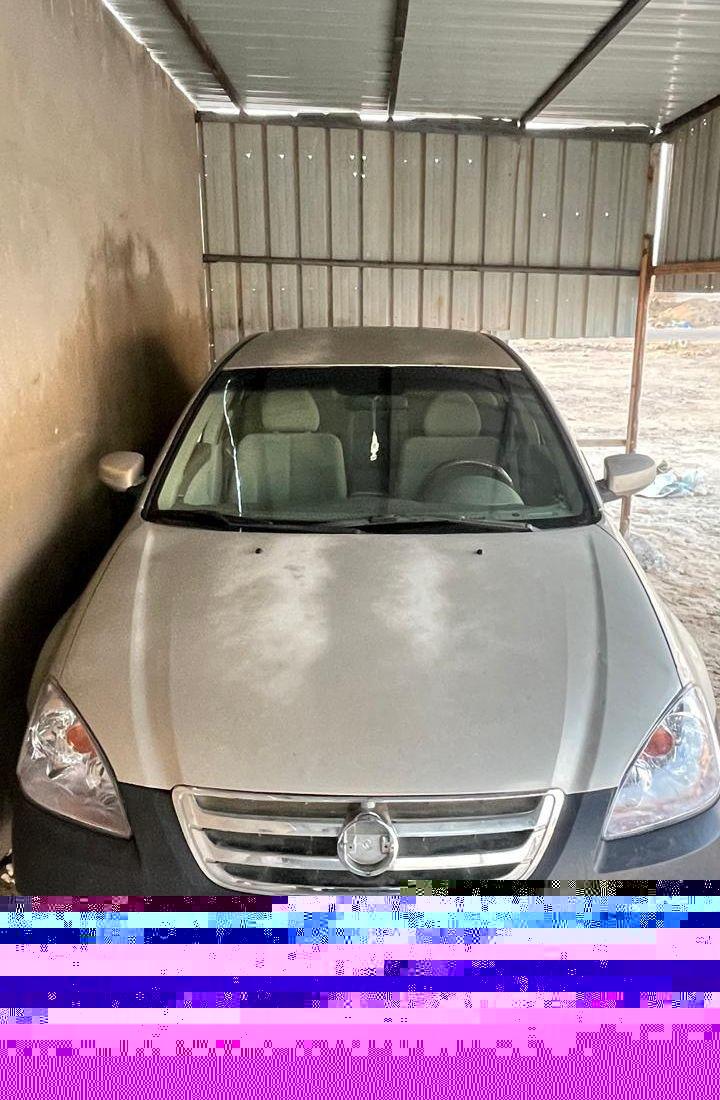 نيسان التيما 2005