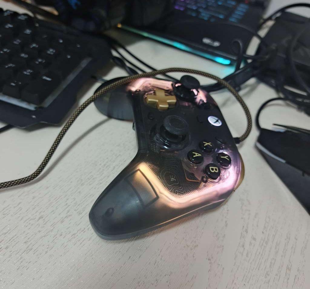 يد تحكم Control