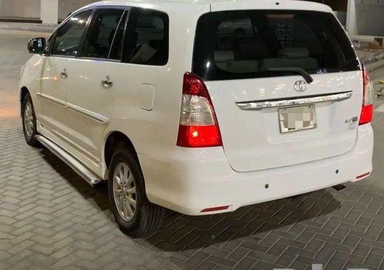 انوفا للبيع موديل