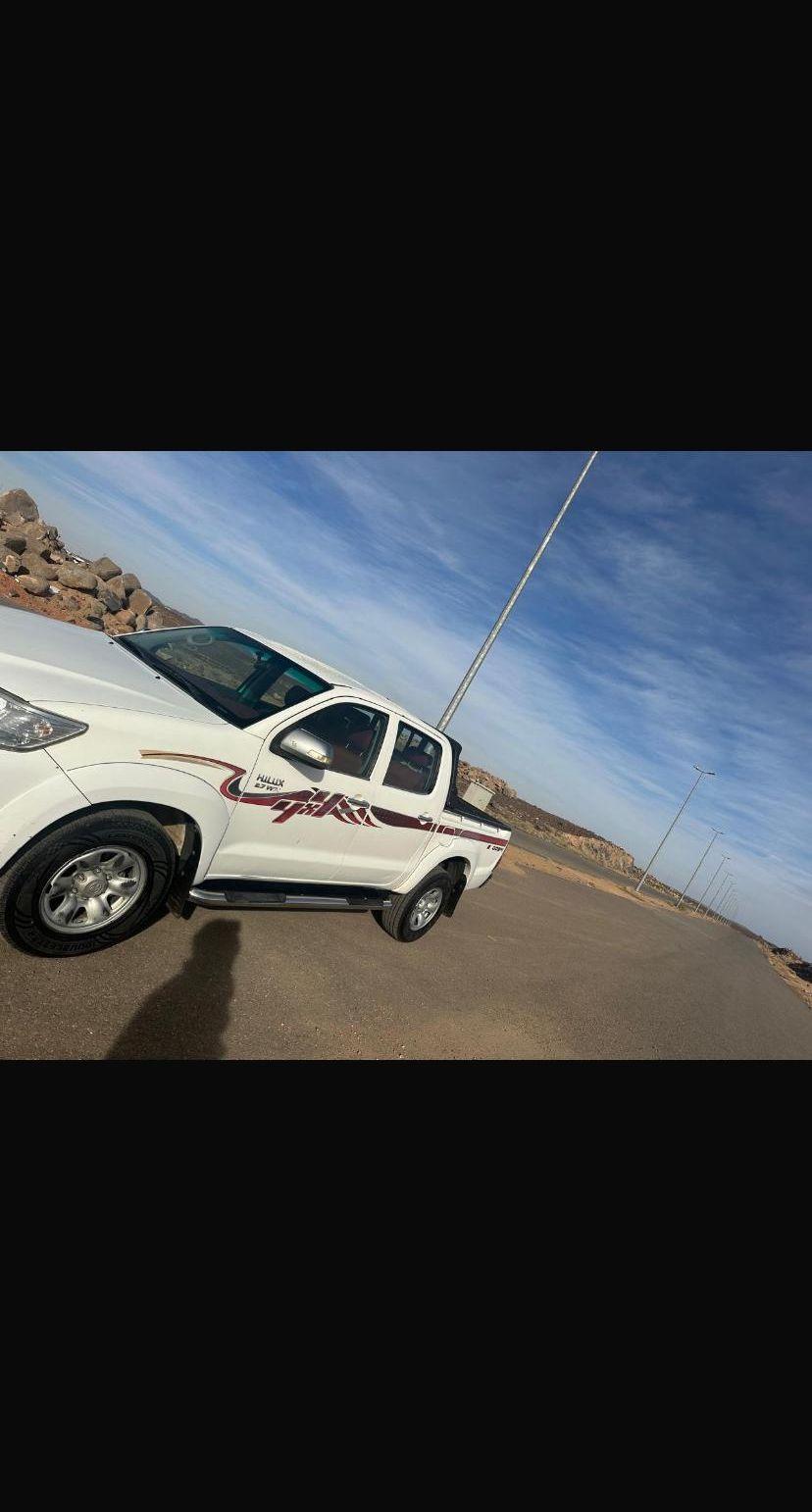 هايلوكس دبل 2013