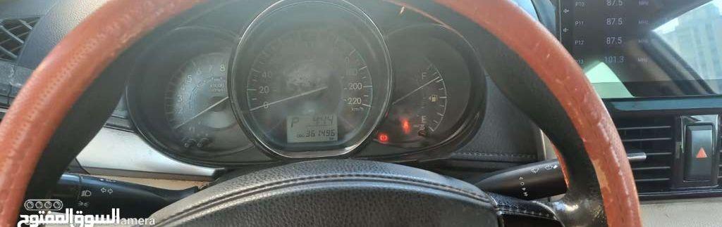 2014 تويوتا يارس