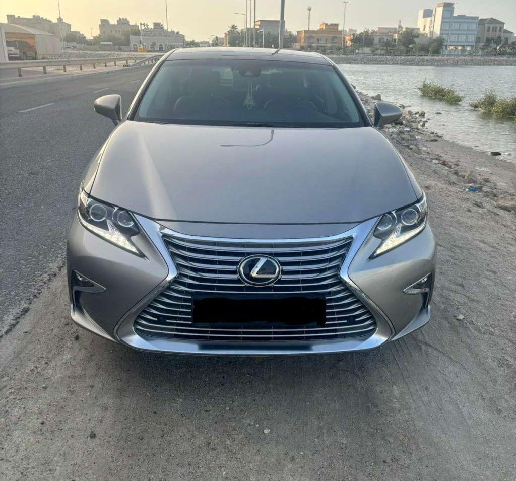 2018 لكزس ES