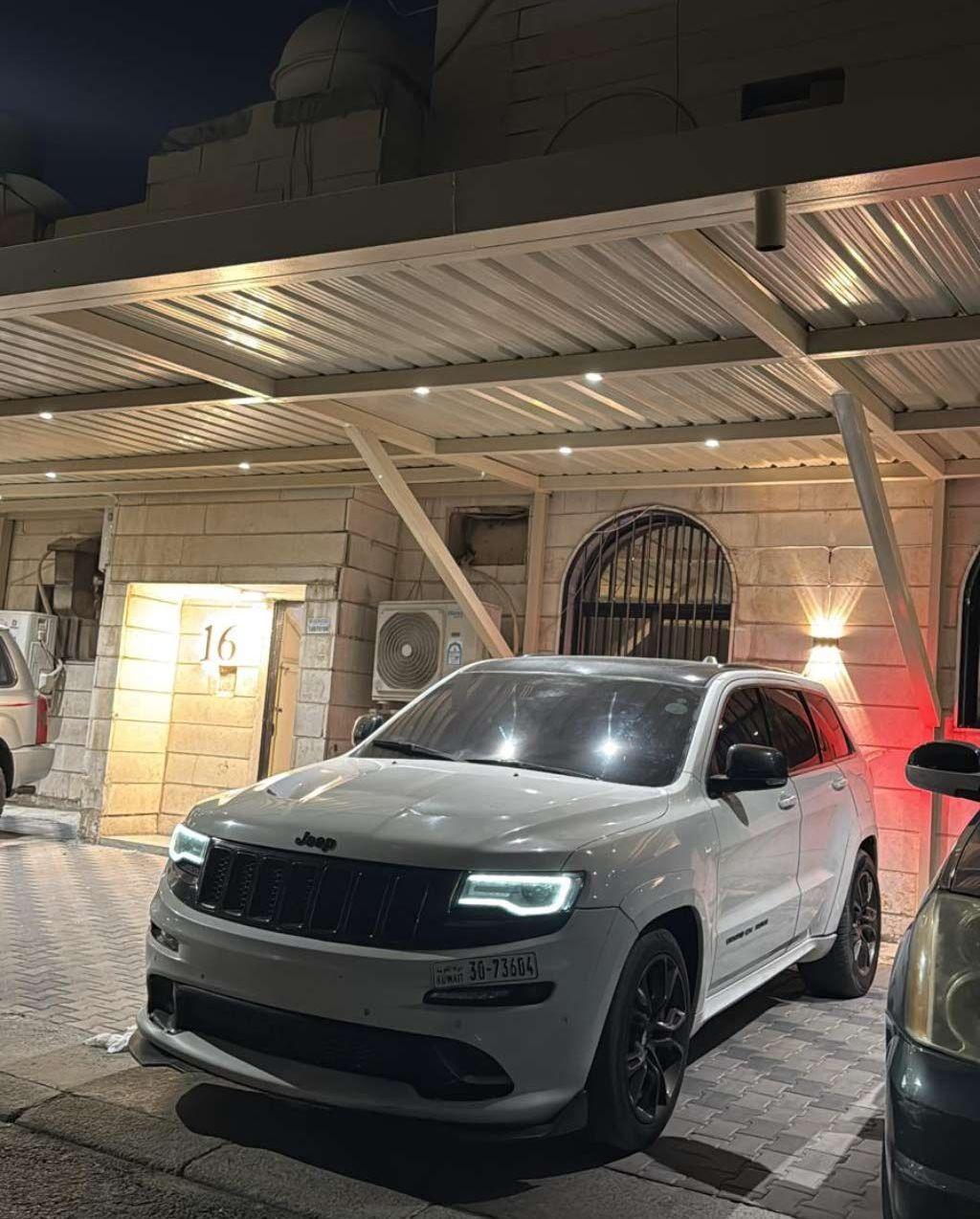 2015 جيب جراند