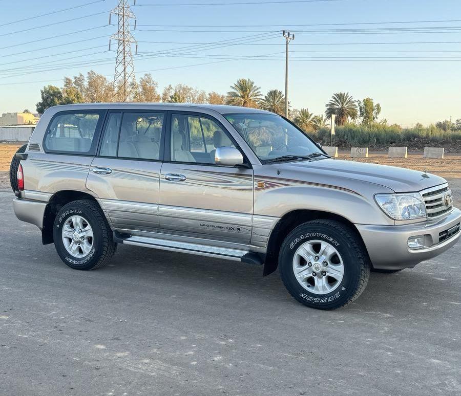 لاندكروزر 2006 (