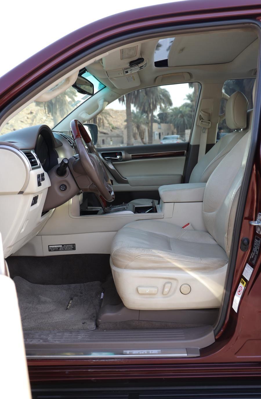 لكزس GX460 ..