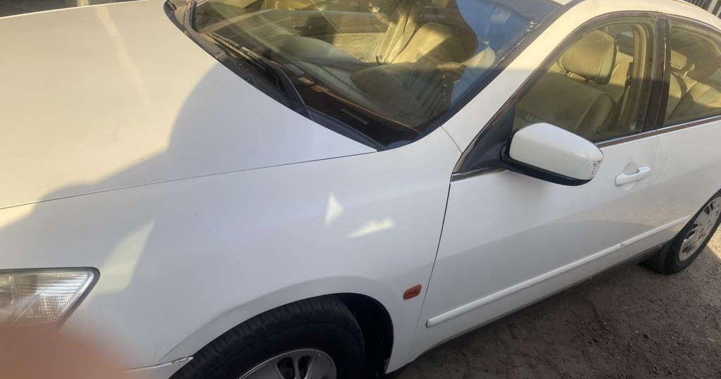 هوندا اكورد DX