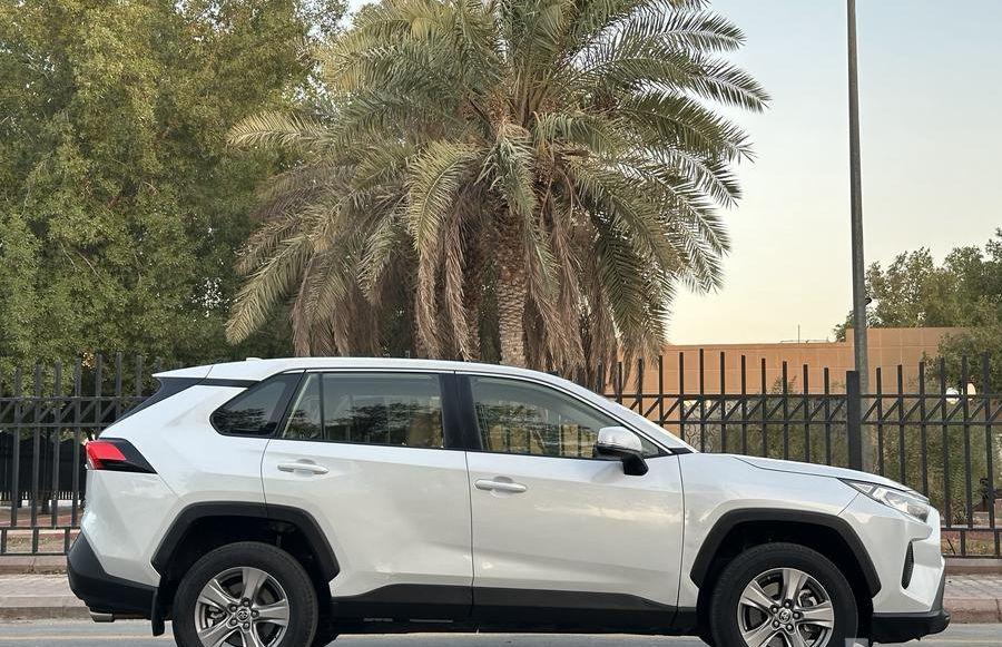 تويوتا راف فور
