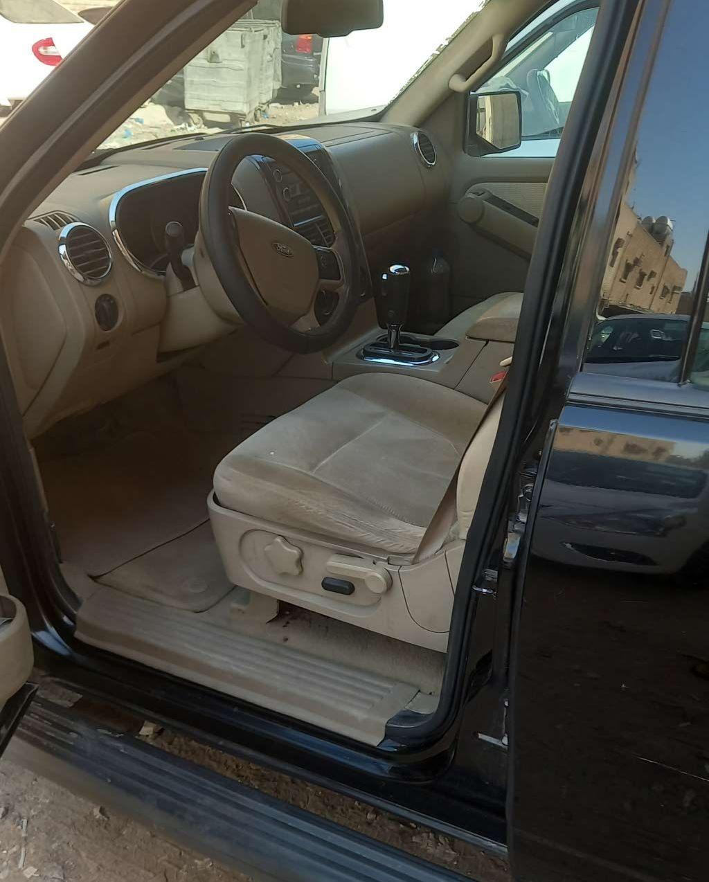 2010 فورد اكسبلورر