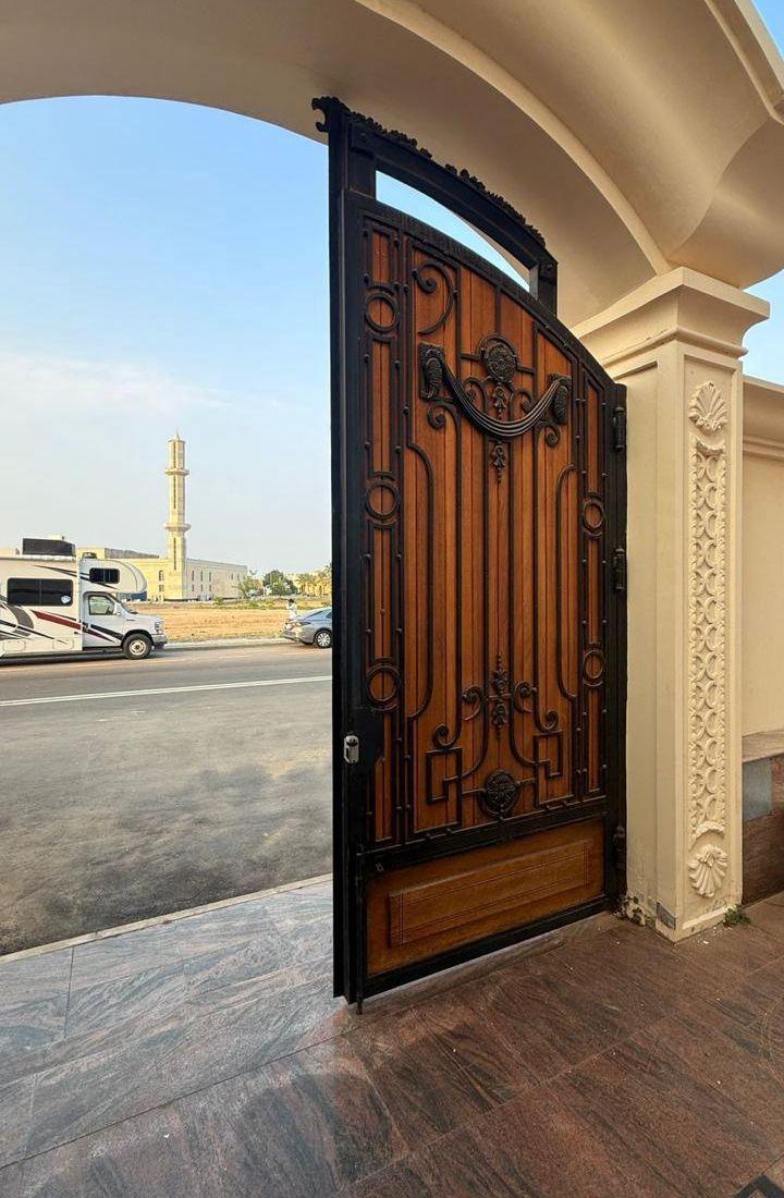فيلا فاخرة للايجار