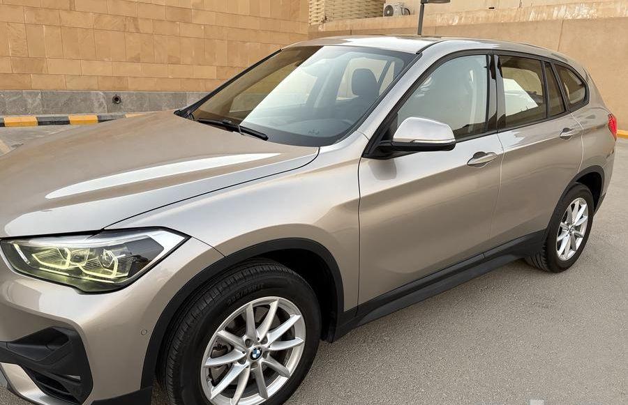 للبيع BMW X1